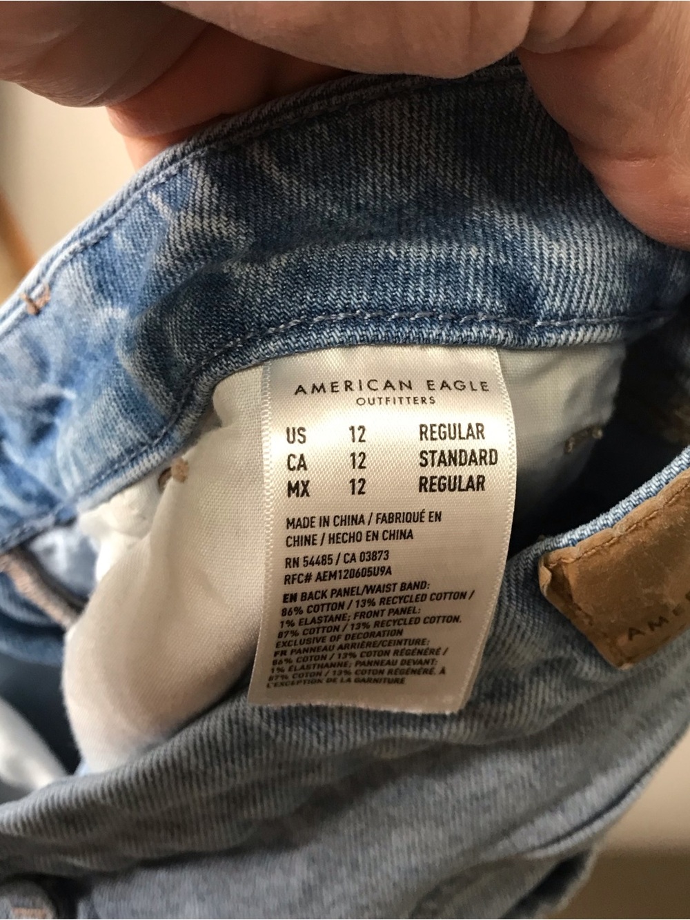 American Eagle Outfitters Curvy Mom Jeans Womens Size 12 - Picture 8 of 8